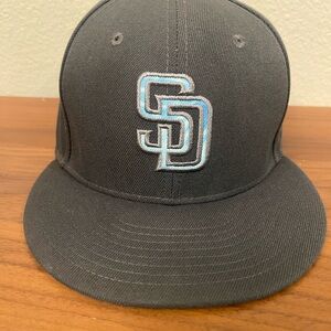 New Era San Diego Padres Fathers Day 2022 Snapback Cap MLB